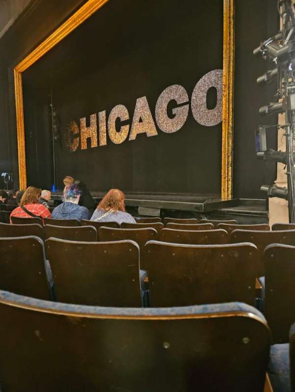 Ambassador Theatre, section: Orchestra R, row: E, seat: 18