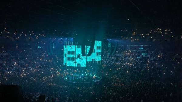 Royal Arena, section: 102, row: 31, seat: 8