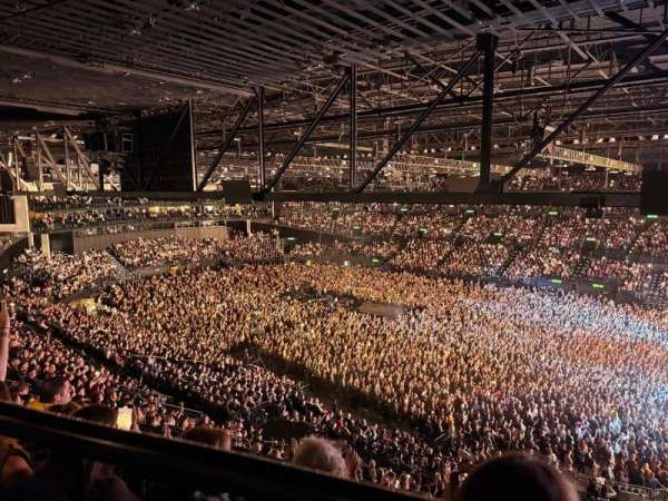 hallenstadion, section: I2, row: 47, seat: 3&4