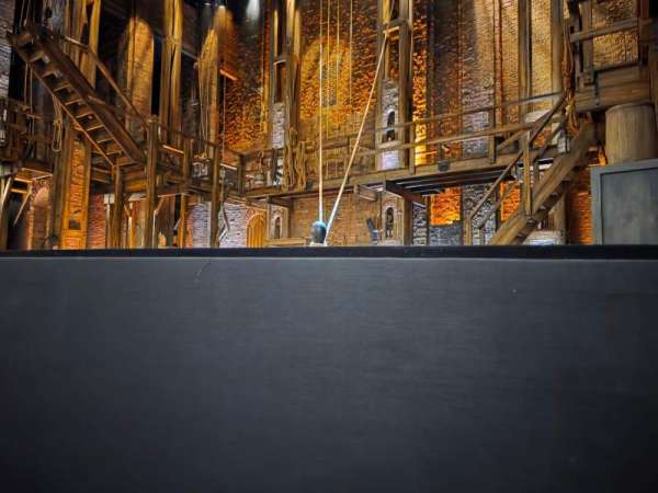 Victoria Palace Theatre, section: Stalls, row: A, seat: 14