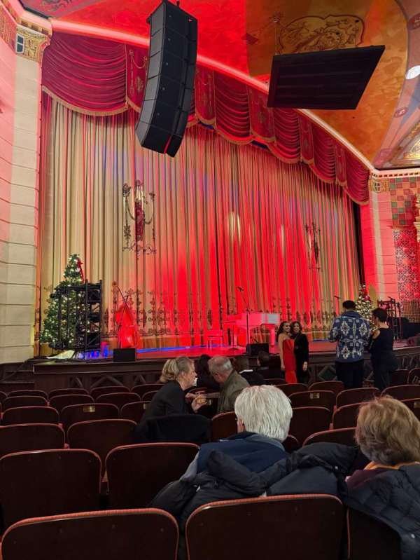 Lansdowne Theater, section: Front Left, row: H, seat: 21