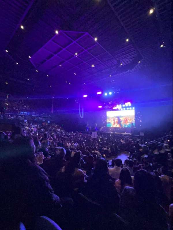 Bill Graham Civic Auditorium, section: Floor 6, row: K, seat: 7