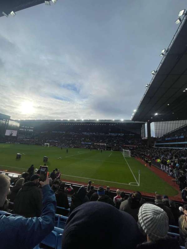 Villa Park, section: Q2, row: K, seat: 5