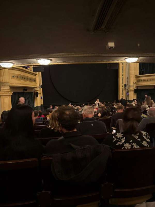 Hudson Theatre, section: Orchestra L, row: T, seat: 3