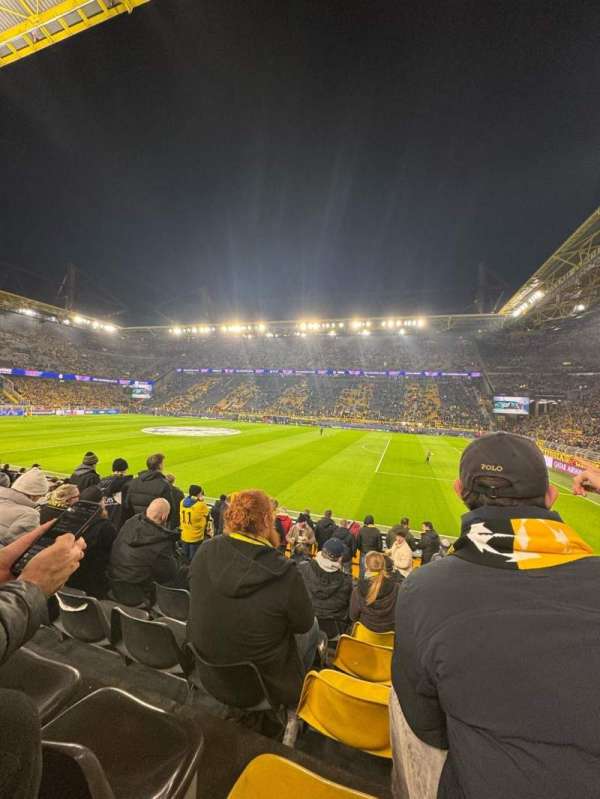 Signal Iduna Park, section: 24, row: 10, seat: 35
