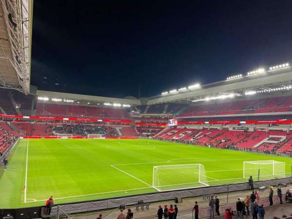 Philips Stadion, section: L, row: 14, seat: 30