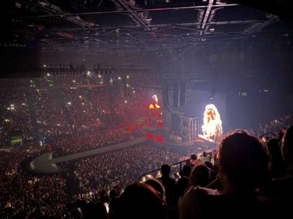 Accor Arena, section: Balcon E, row: 89, seat: 32