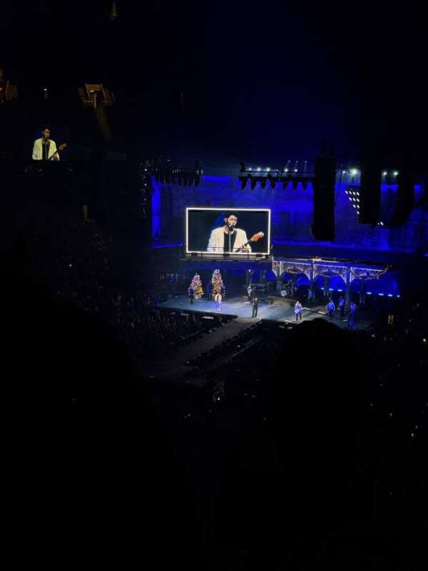 Barclays Center, section: 213, row: 3, seat: 9
