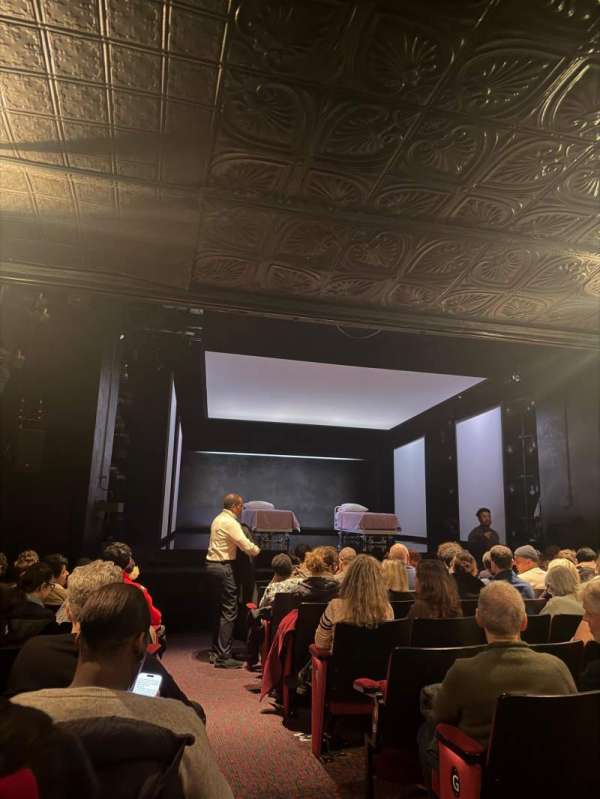 Lucille Lortel Theatre, section: Orchestra L, row: K, seat: 1
