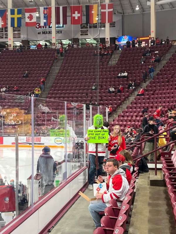3M Arena at Mariucci, section: 6, row: 4, seat: 1
