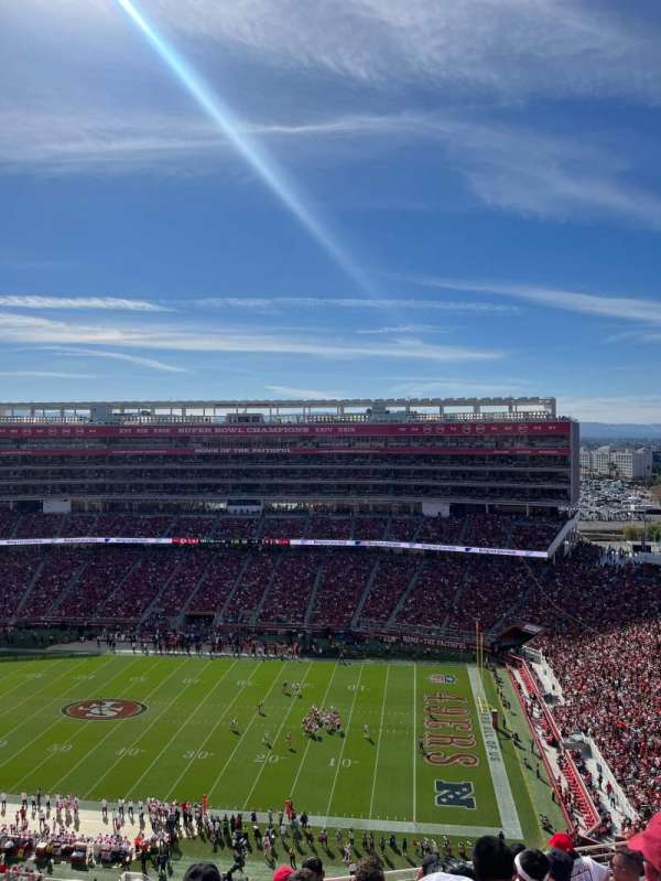 Levi's Stadium, section: 408, row: 8, seat: 15