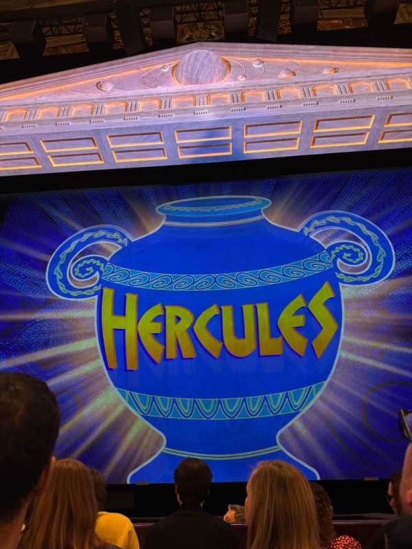 Theatre Royal Drury Lane, section: Stalls, row: D, seat: 26