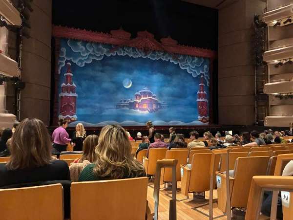 Four Seasons Centre, section: Orchestra, row: P, seat: 7