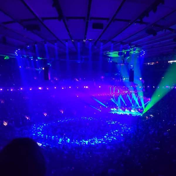 Madison Square Garden, section: 207, row: 2, seat: 18