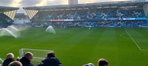 The Den, section: 19, row: F, seat: 174