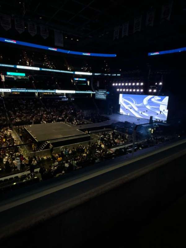 Capital One Arena, section: 214, row: A, seat: 9