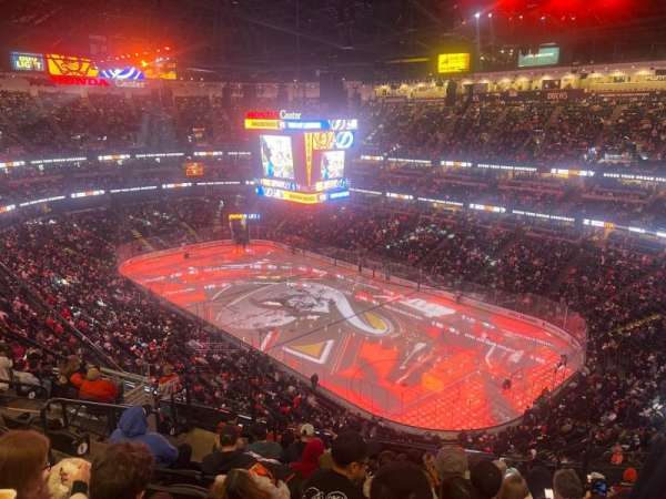 Honda Center, section: 406, row: M, seat: 5