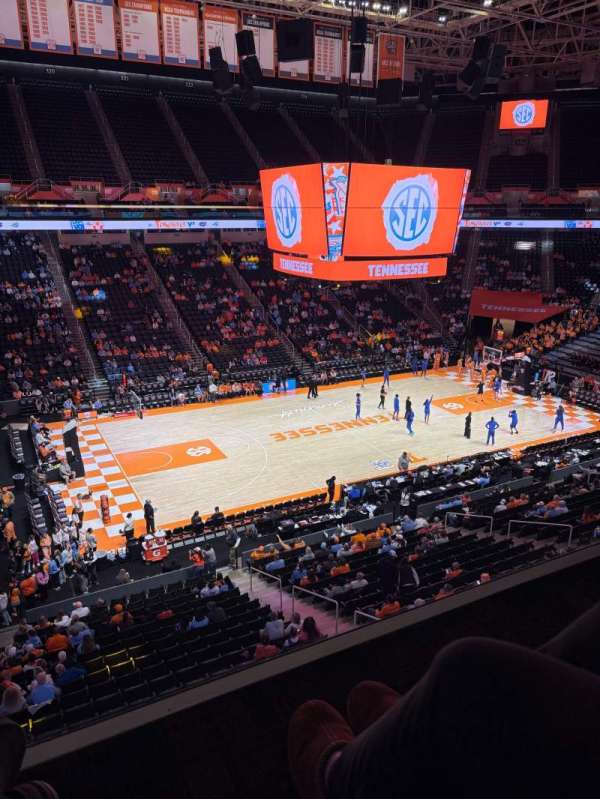 Thompson-Boling Arena, section: 207, row: A, seat: 10