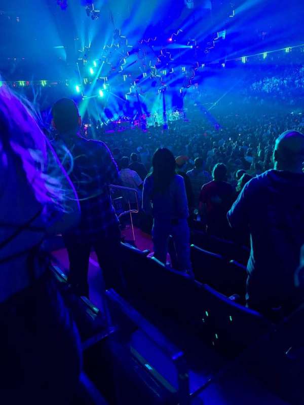 Madison Square Garden, section: 118, row: 6, seat: 19