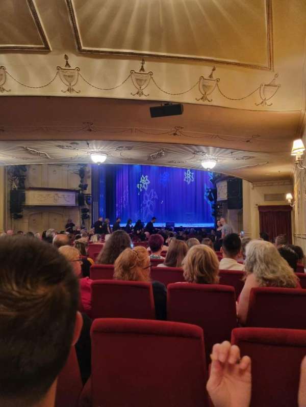 Athenaeum Theatre, Melbourne, section: Stalls, row: Q, seat: 1