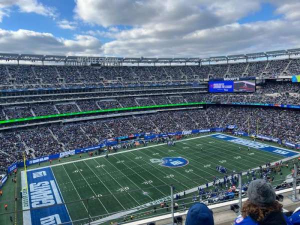 MetLife Stadium, section: 317, row: 4, seat: 24