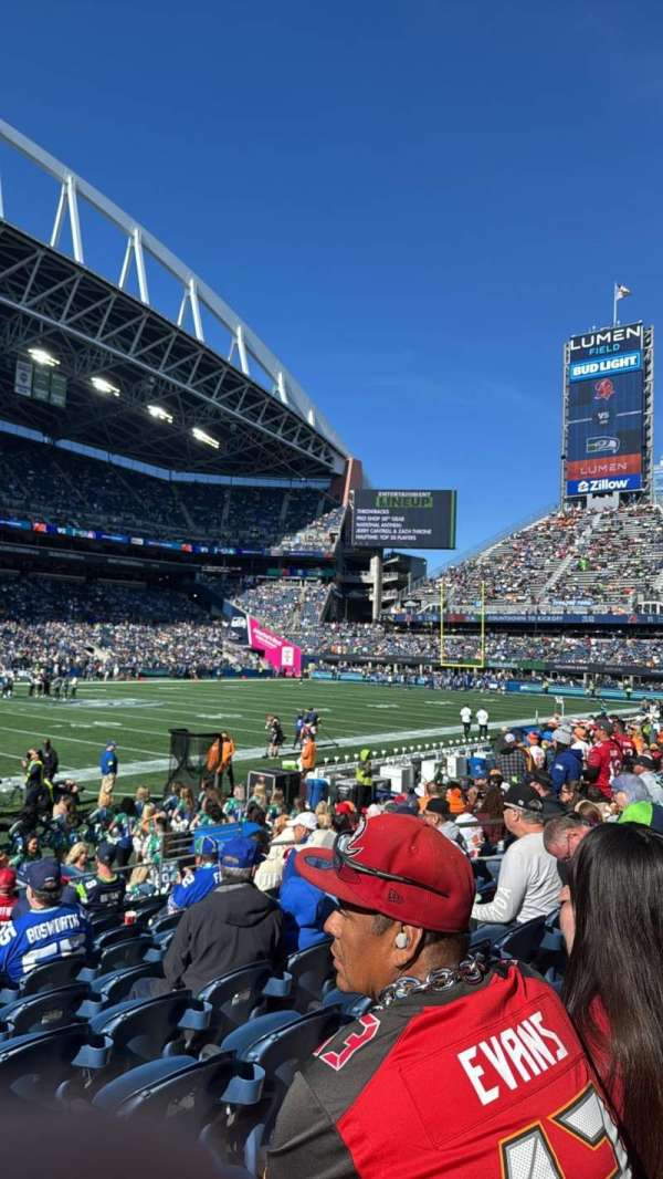 Lumen Field, section: 112, row: J