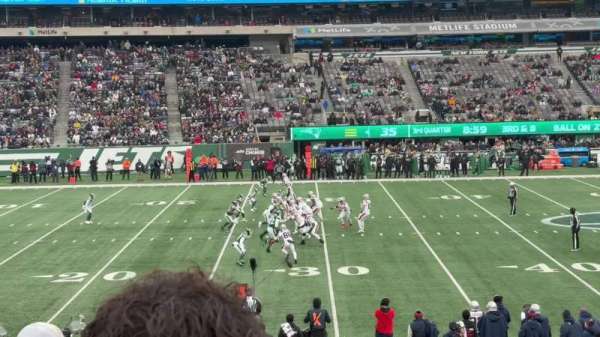 MetLife Stadium, section: 140, row: 21, seat: 22