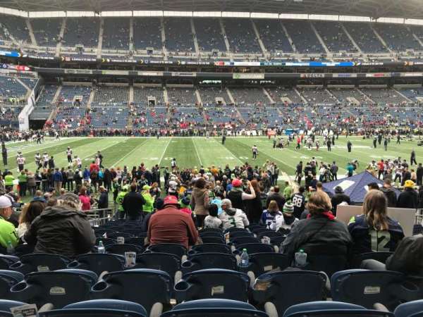 Lumen Field, section: 137, row: Q, seat: 12