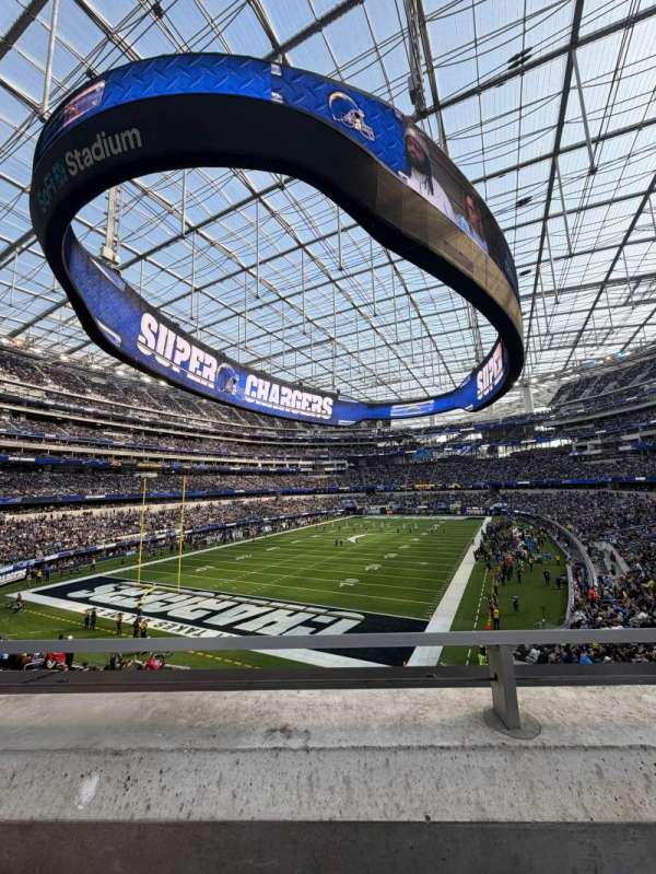 SoFi Stadium, section: 210, row: 1, seat: 5