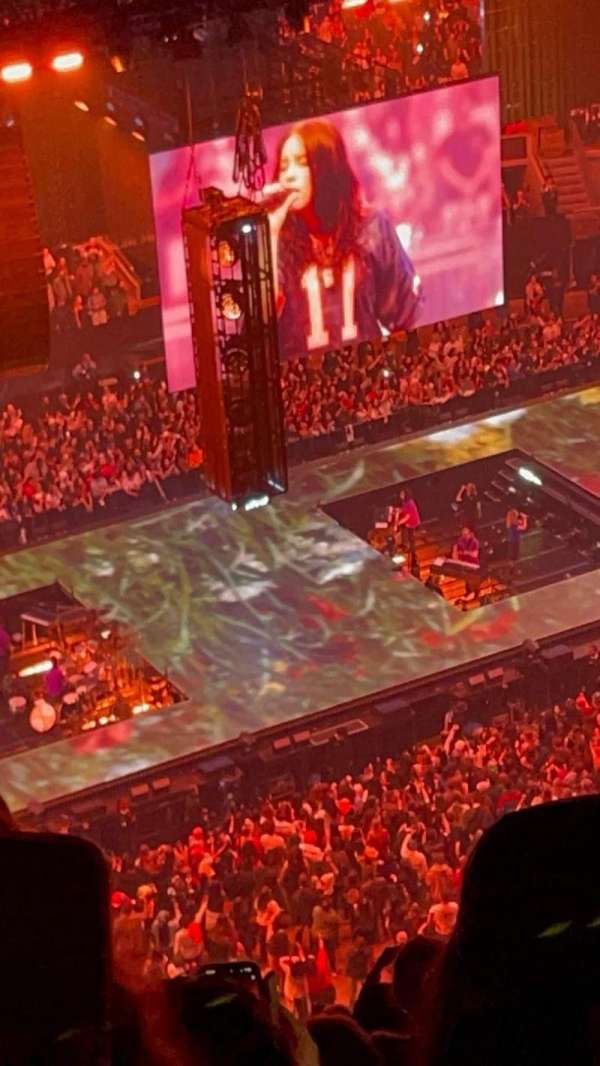 Chase Center, section: 208, row: 21, seat: 20