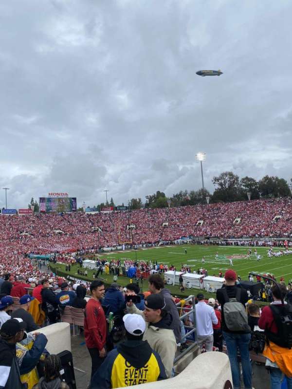 Rose Bowl, section: 21-H, row: 35, seat: 101