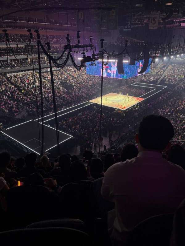 Climate Pledge Arena, section: 105, row: G
