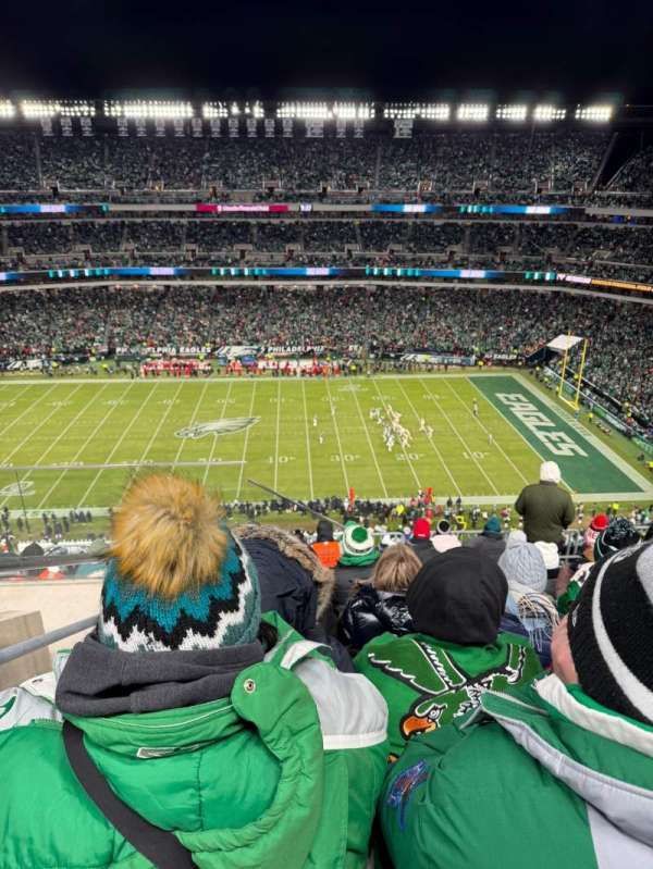 Lincoln Financial Field, section: 202, row: 10, seat: 26