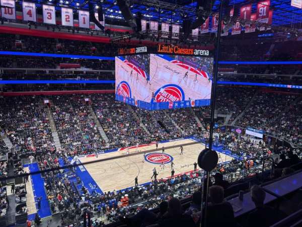 Little Caesars Arena, section: M32, row: 1, seat: 1