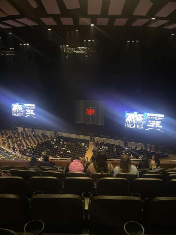 Dolby Live, section: 403, row: j, seat: 15