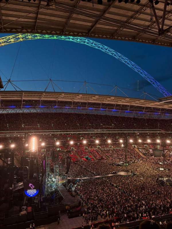 Wembley Stadium, section: 126, row: 15, seat: 110