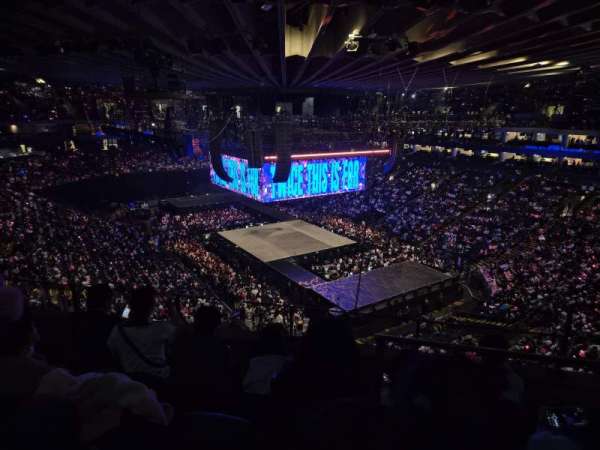 Oakland Arena, section: 212, row: 4, seat: 1