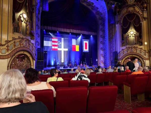 State Theatre, Sydney, section: Stalls, row: M, seat: 42