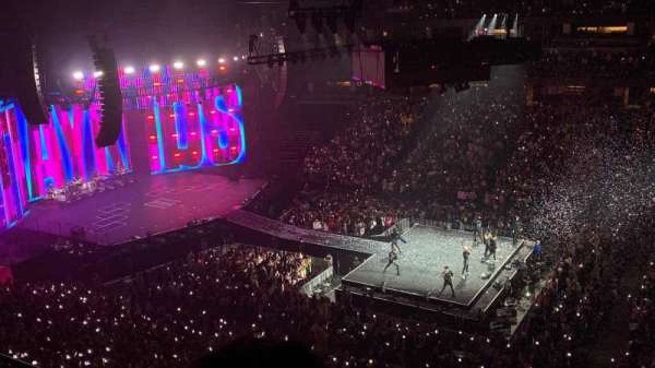 Honda Center, section: 410, row: B, seat: 15