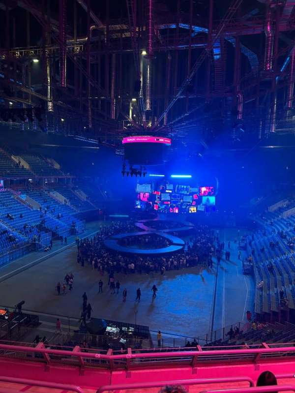 Tauron Arena Krakow, section: C5, row: 32, seat: 24