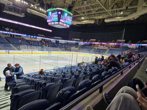 DCU Center, section: 125, row: A, seat: 15