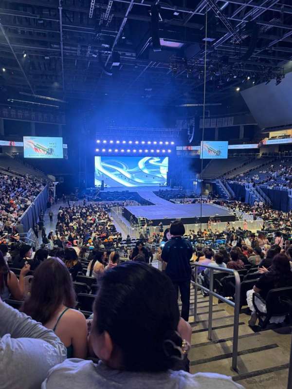 Moody Center, section: 115, row: F, seat: 1