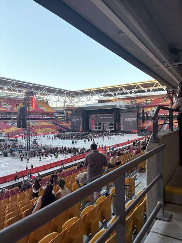 Suncorp Stadium, section: 317, row: 31, seat: 39