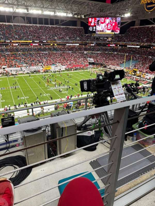 Hard Rock Stadium, row: 5, seat: 14-15