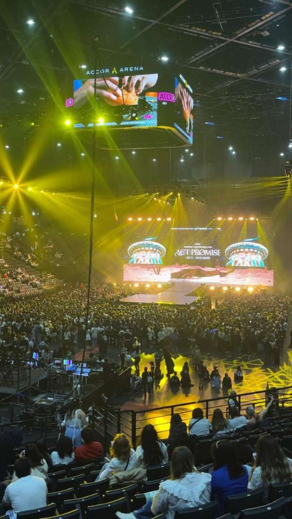 Accor Arena, section: Gradin B, row: 9, seat: 16