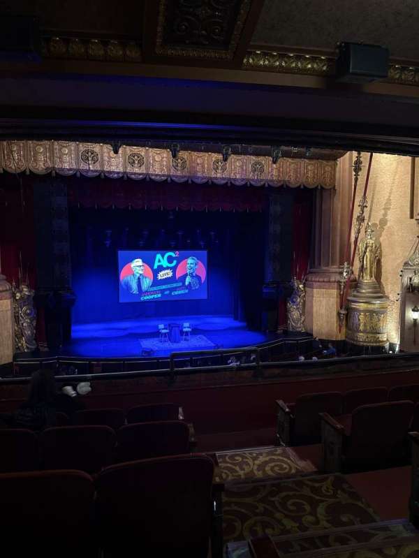 Beacon Theatre, section: Loge 1, row: E, seat: 1