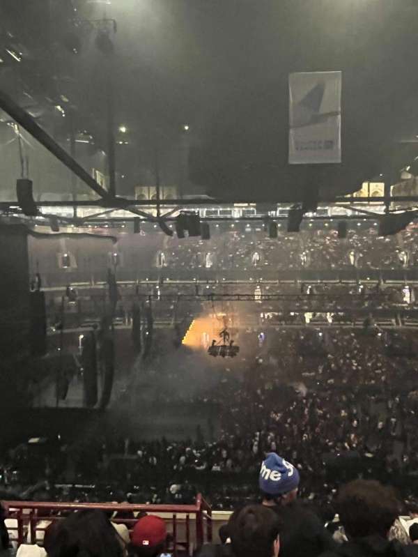 United Center, section: 318, row: 9, seat: 9