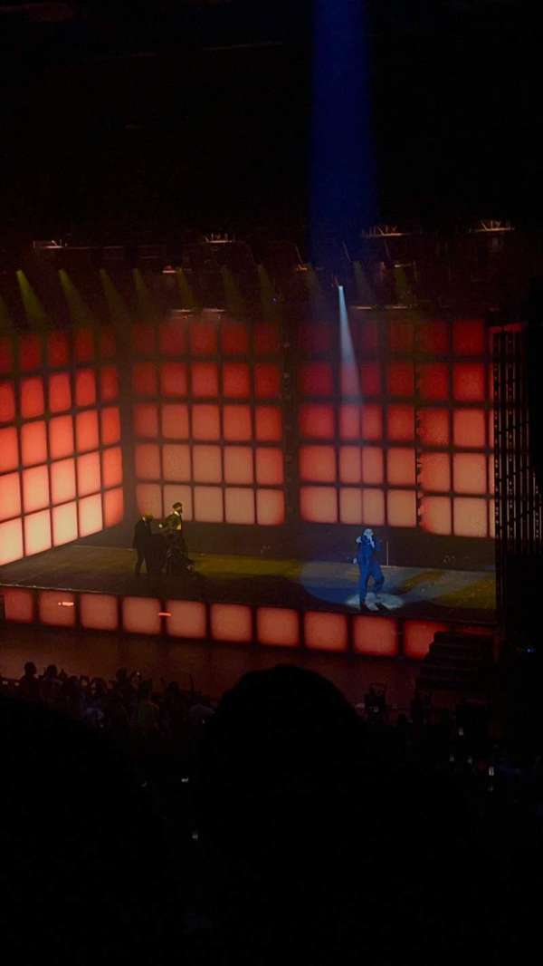 Rosemont Theatre, section: 203, row: E, seat: 1
