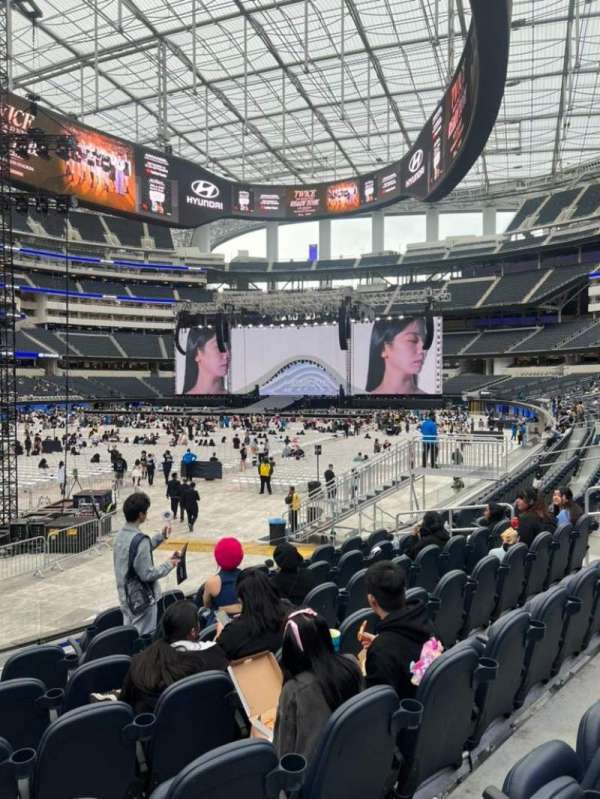 SoFi Stadium, section: C127, row: 8, seat: 15