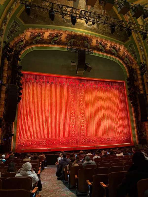 New Amsterdam Theatre, section: Orchestra L, row: P, seat: 1